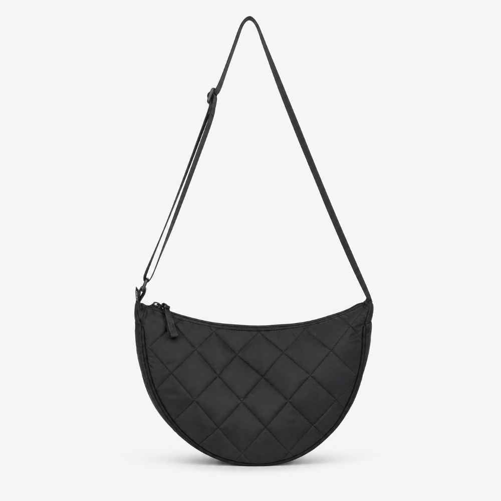 Sac bandoulière demi-lune matelassé
