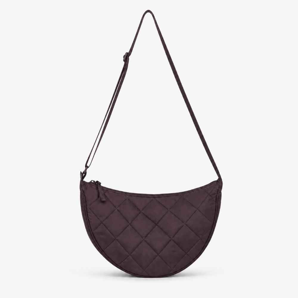 Sac bandoulière demi-lune matelassé
